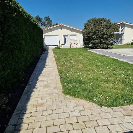 Maisonette Sur Le Bassin! *